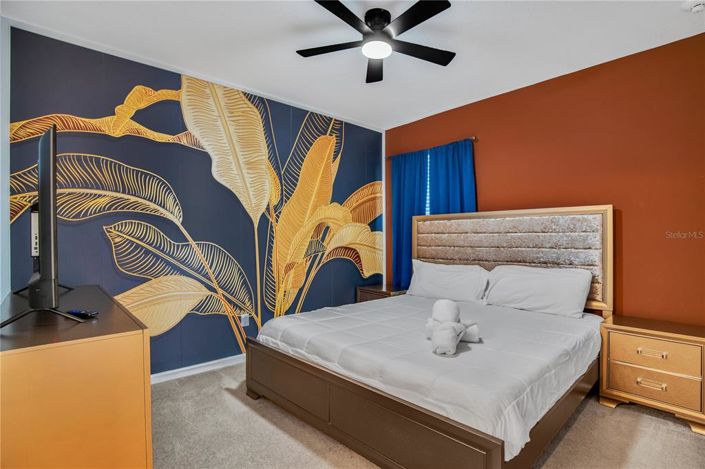 Image No.19-15 Bed Property for sale