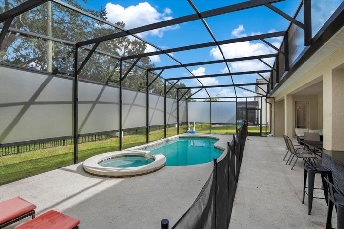 Image No.31-15 Bed Property for sale