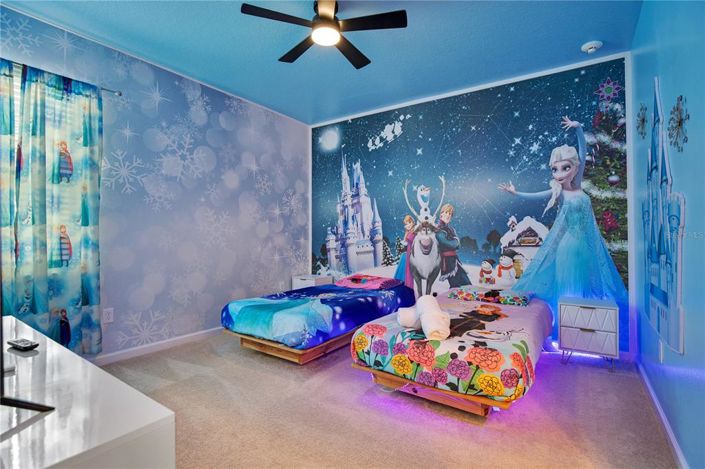 Image No.9-15 Bed Property for sale