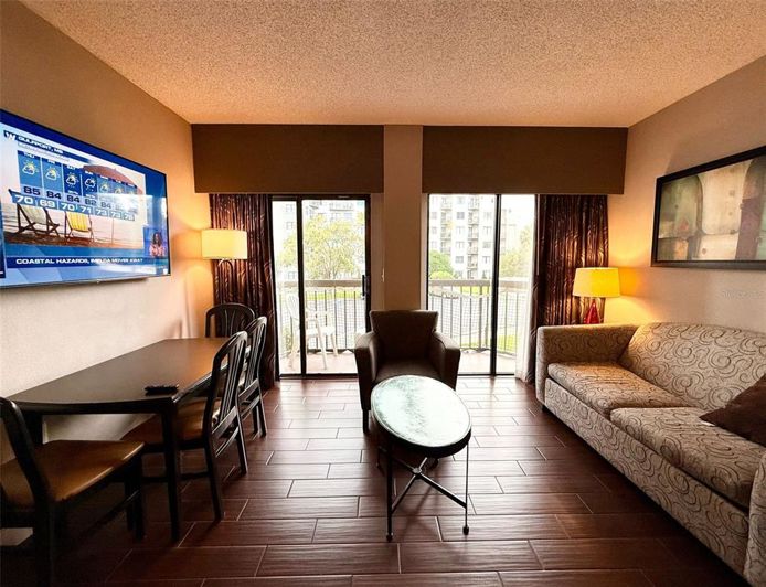 Image No.11-2 Bed Property for sale