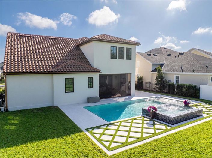 Image No.15-5 Bed Property for sale