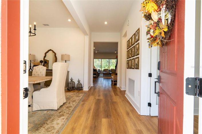 Image No.18-5 Bed Property for sale