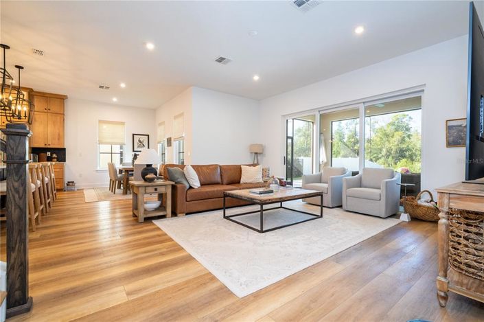 Image No.31-5 Bed Property for sale