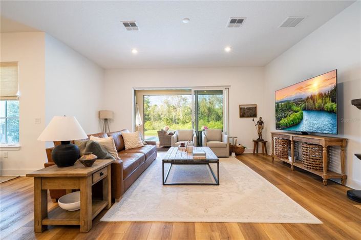 Image No.34-5 Bed Property for sale