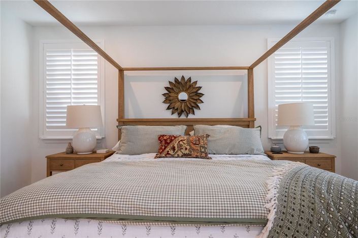 Image No.48-5 Bed Property for sale