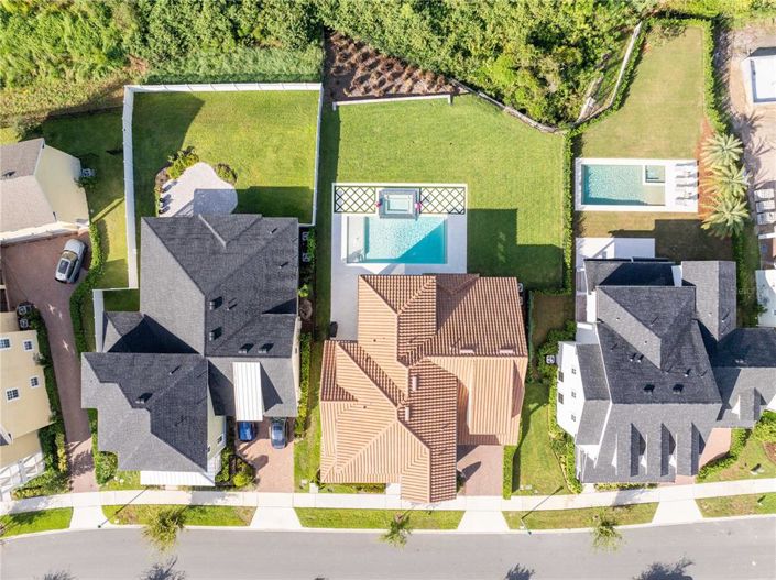 Image No.6-5 Bed Property for sale