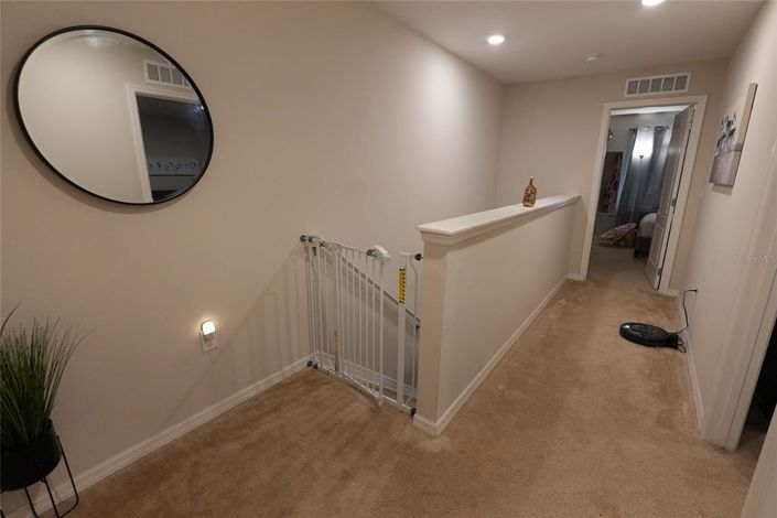 Image No.25-3 Bed Townhouse for sale