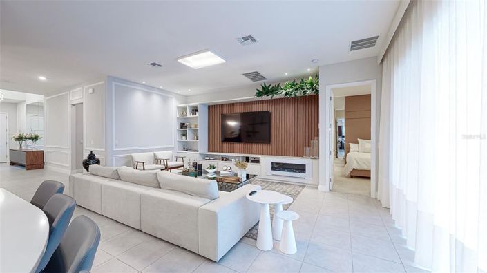 Image No.19-5 Bed Property for sale