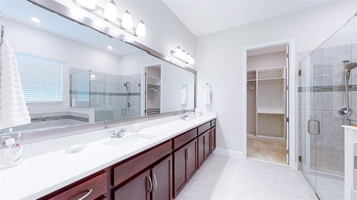 Image No.23-5 Bed Property for sale