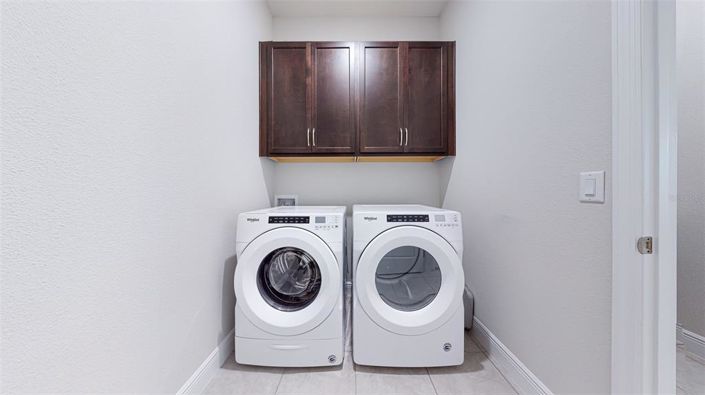 Image No.26-5 Bed Property for sale