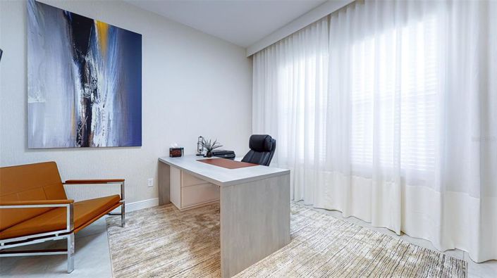 Image No.6-5 Bed Property for sale