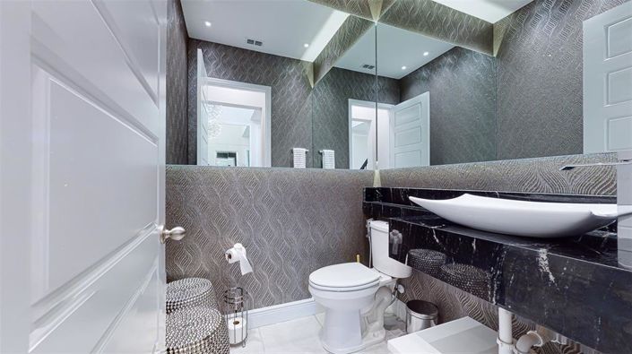 Image No.7-5 Bed Property for sale