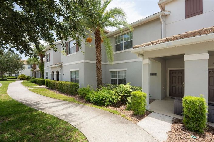 Image No.1-4 Bed Townhouse for sale