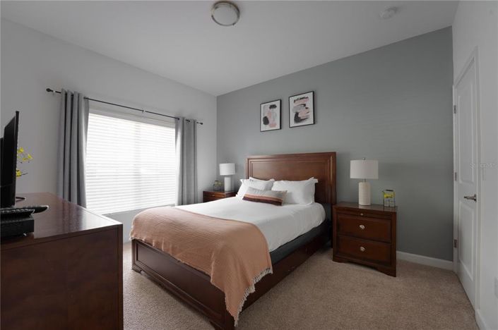 Image No.19-4 Bed Townhouse for sale