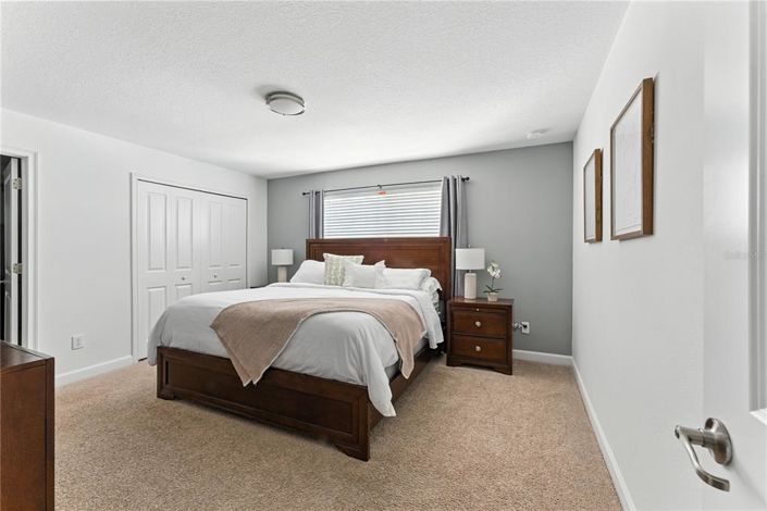 Image No.24-4 Bed Townhouse for sale