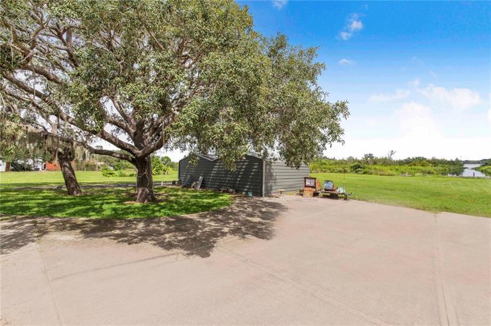 Image No.49-4 Bed Property for sale