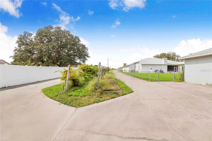 Image No.50-4 Bed Property for sale