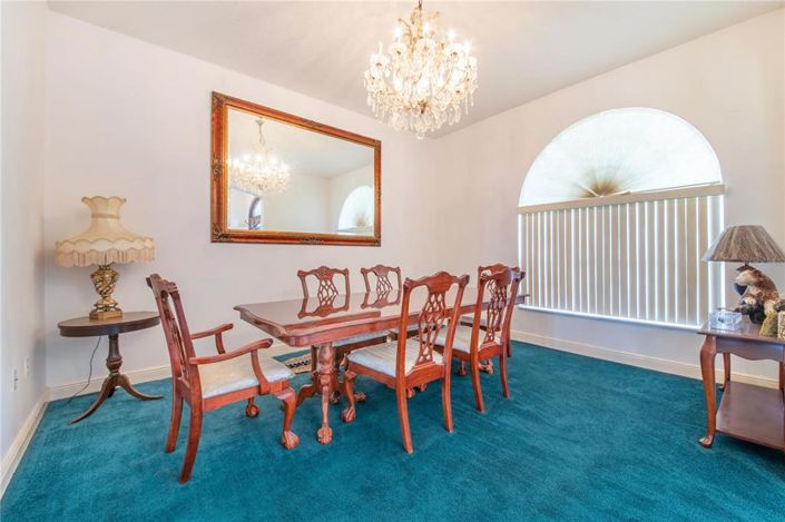 Image No.6-4 Bed Property for sale