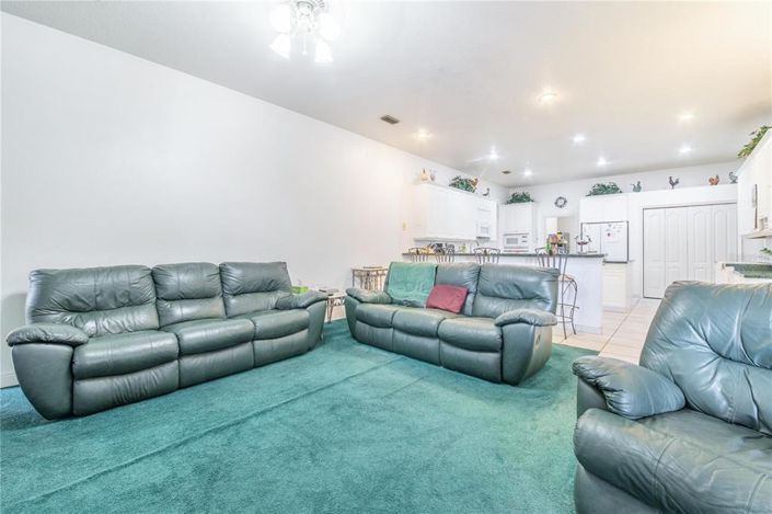 Image No.8-4 Bed Property for sale