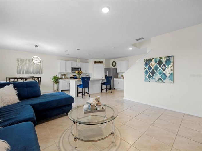 Image No.10-5 Bed Property for sale