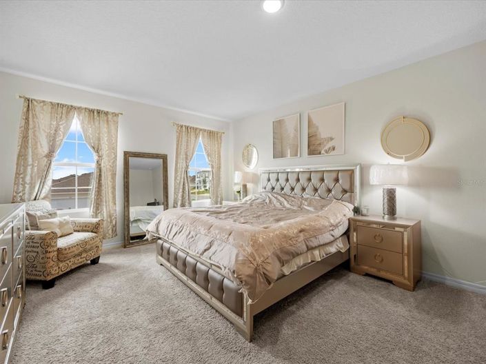 Image No.18-5 Bed Property for sale