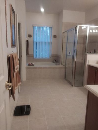 Image No.31-4 Bed Property for sale