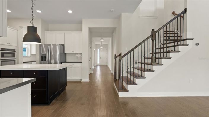 Image No.12-4 Bed Property for sale