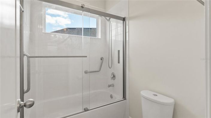 Image No.28-4 Bed Property for sale