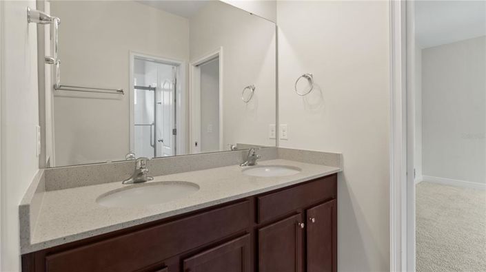 Image No.30-4 Bed Property for sale