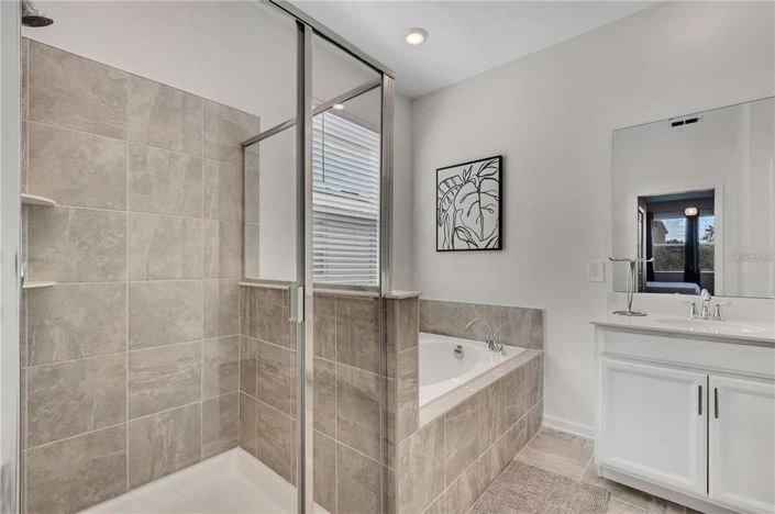 Image No.24-3 Bed Property for sale