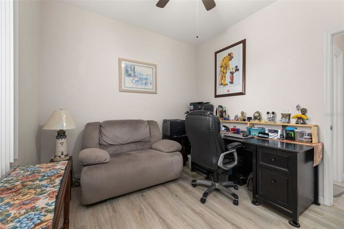 Image No.19-3 Bed Property for sale