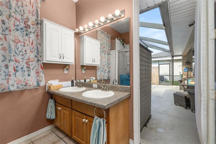 Image No.31-3 Bed Property for sale