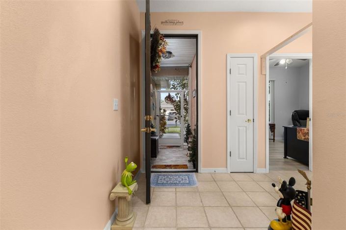 Image No.6-3 Bed Property for sale