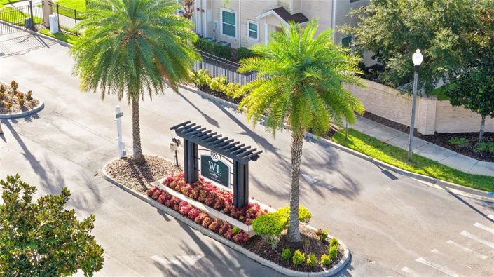 Image No.26-3 Bed Townhouse for sale