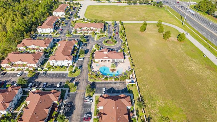 Image No.29-3 Bed Townhouse for sale