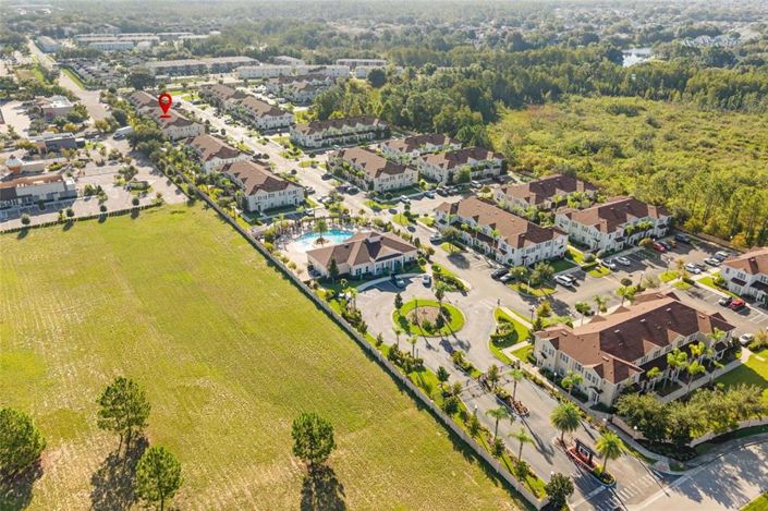 Image No.30-3 Bed Townhouse for sale