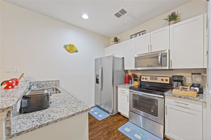 Image No.7-3 Bed Townhouse for sale