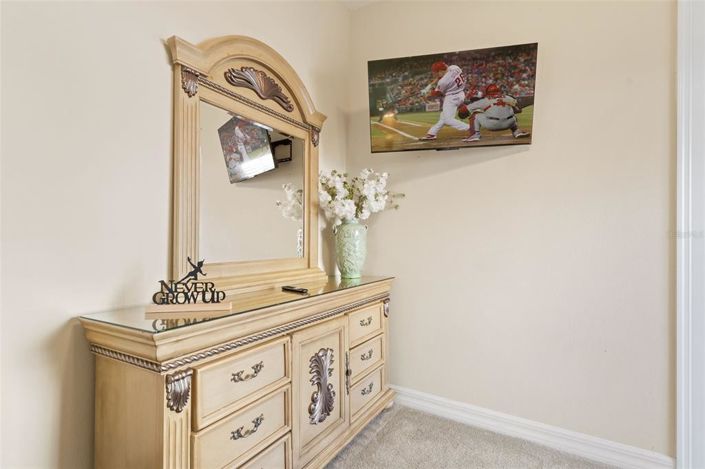 Image No.33-5 Bed Property for sale