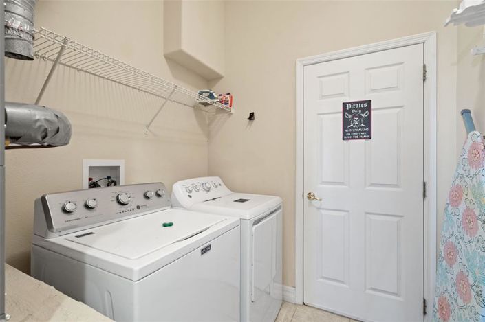 Image No.35-5 Bed Property for sale