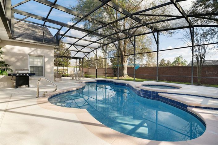 Image No.43-5 Bed Property for sale