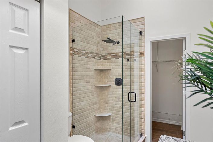 Image No.12-3 Bed Townhouse for sale