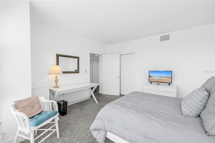 Image No.29-2 Bed Property for sale