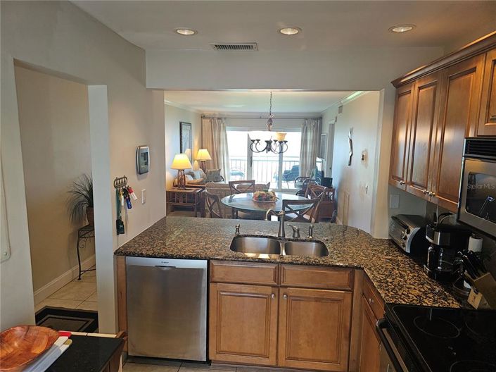 Image No.7-2 Bed Property for sale