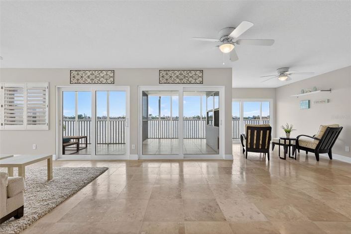 Image No.12-3 Bed Property for sale