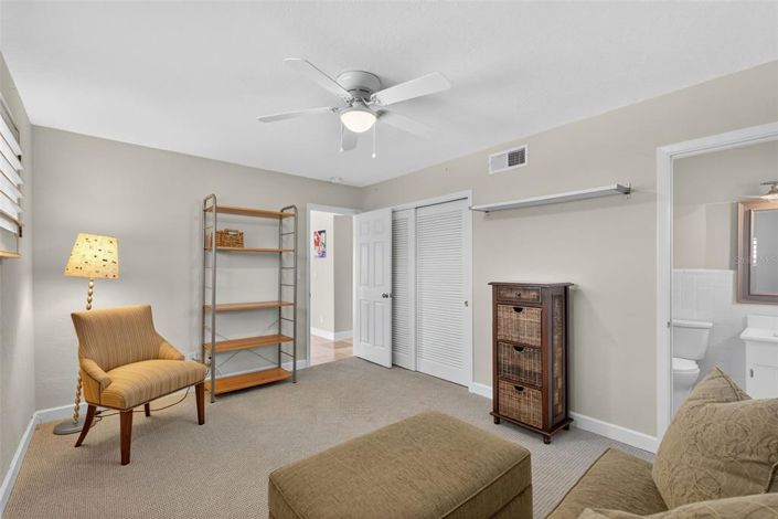 Image No.23-3 Bed Property for sale