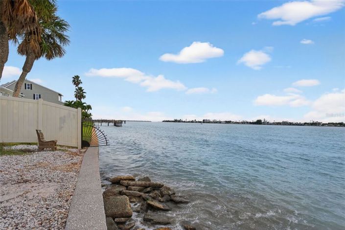 Image No.29-3 Bed Property for sale