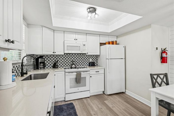 Image No.16-4 Bed Property for sale