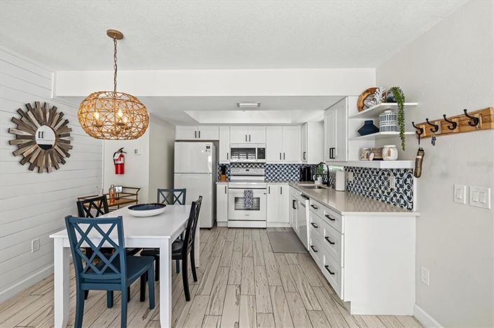 Image No.40-4 Bed Property for sale