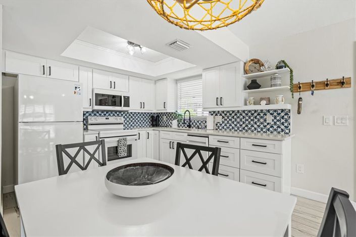 Image No.42-4 Bed Property for sale