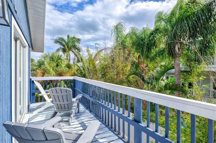 Image No.57-4 Bed Property for sale